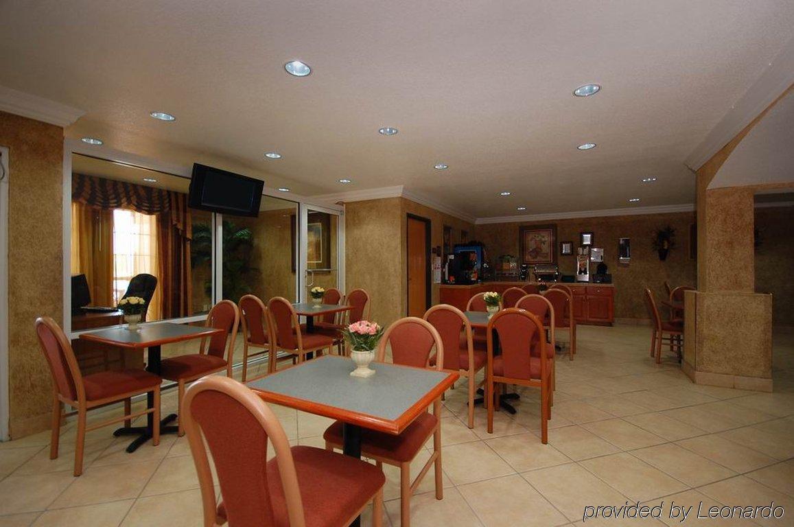 Surestay Plus By Best Western Fort Worth Benbrook Exterior photo