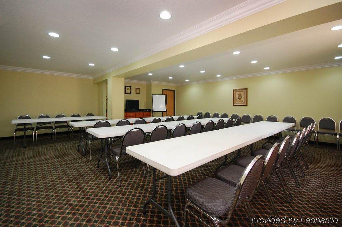 Surestay Plus By Best Western Fort Worth Benbrook Exterior photo